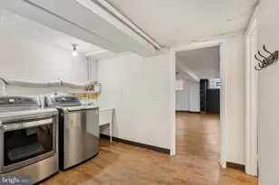 8855 Winchester Ave, Philadelphia, PA 19115 - Photo 30