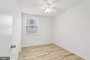 8855 Winchester Ave, Philadelphia, PA 19115 - Photo 18