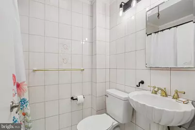 8855 Winchester Avenue, Philadelphia, PA 19115 - Photo 22