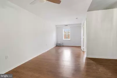 240 W Girard Avenue #3, Philadelphia, PA 19123 - Photo 4