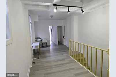 1009 W Susquehanna Avenue, Philadelphia, PA 19122 - Photo 6