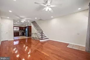 2533 S Rosewood St, Philadelphia, PA 19145 - Photo 6