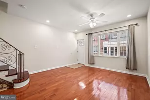 2533 S Rosewood St, Philadelphia, PA 19145 - Photo 4