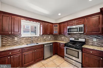 2533 S Rosewood Street, Philadelphia, PA 19145 - Photo 10