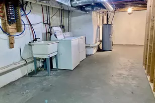 5258 Hazel Ave, Philadelphia, PA 19143 - Photo 8