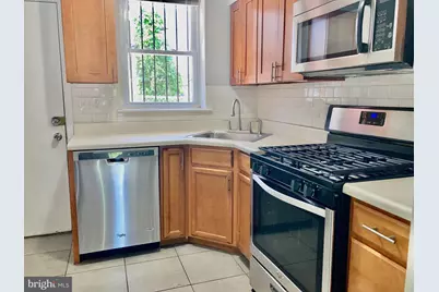 5258 Hazel Avenue, Philadelphia, PA 19143 - Photo 4