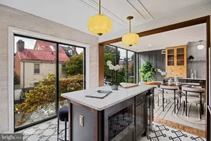 242 Locust St, Philadelphia, PA 19106 - Photo 6