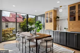 242 Locust St, Philadelphia, PA 19106 - Photo 2