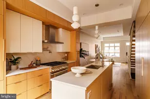 516 S 21st St, Philadelphia, PA 19146 - Photo 2