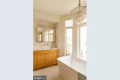 516 S 21st Street, Philadelphia, PA 19146 - Photo 30