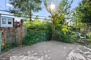 2113 S Simpson St, Philadelphia, PA 19142 - Photo 32