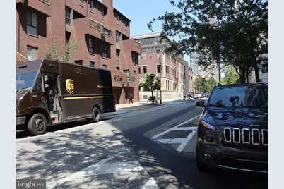 2200 Arch Street #906, Philadelphia, PA 19103 - Photo 4