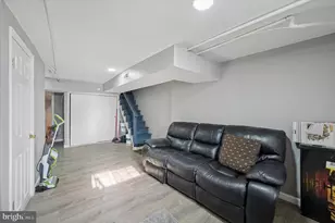 5823 Upland Way, Philadelphia, PA 19131 - Photo 30