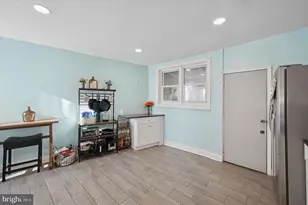 5823 Upland Way, Philadelphia, PA 19131 - Photo 14