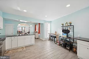 5823 Upland Way, Philadelphia, PA 19131 - Photo 16