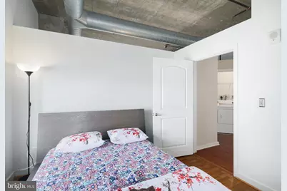 113 N Bread Street #3D6, Philadelphia, PA 19106 - Photo 8