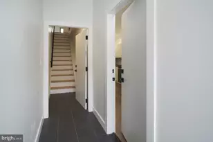 1919 N 5th St, Philadelphia, PA 19122 - Photo 2