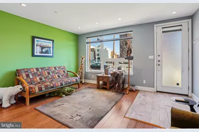 1332 S 3rd Street #C, Philadelphia, PA 19147 - Photo 4