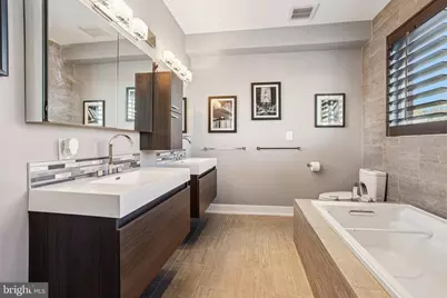 1332 S 3rd Street #C, Philadelphia, PA 19147 - Photo 16