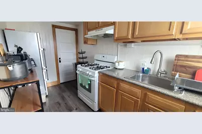 1022 W Oregon Avenue, Philadelphia, PA 19148 - Photo 14