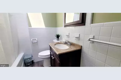 1022 W Oregon Avenue, Philadelphia, PA 19148 - Photo 14