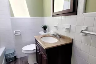 1022 W Oregon Ave, Philadelphia, PA 19148 - Photo 14