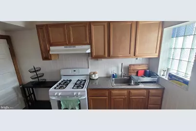 1022 W Oregon Avenue, Philadelphia, PA 19148 - Photo 12