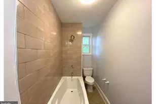 775 S Front St, Philadelphia, PA 19147 - Photo 6