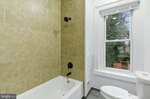 216 W Penn St, Philadelphia, PA 19144 - Photo 12