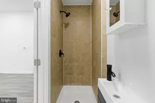 216 W Penn St, Philadelphia, PA 19144 - Photo 22