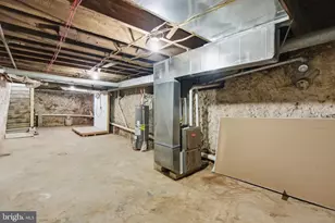 216 W Penn St, Philadelphia, PA 19144 - Photo 24