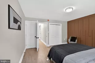 1832 S 9th St, Philadelphia, PA 19148 - Photo 12