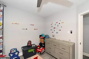 7027 Charles St, Philadelphia, PA 19135 - Photo 24