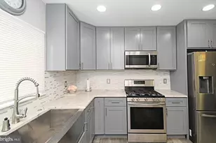 7027 Charles St, Philadelphia, PA 19135 - Photo 14