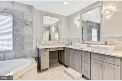 26 S Strawberry Street, Philadelphia, PA 19106 - Photo 30