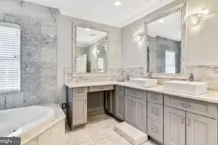 26 S Strawberry St, Philadelphia, PA 19106 - Photo 30