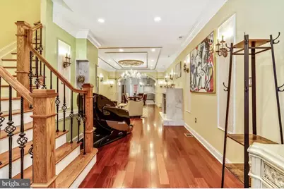 26 S Strawberry Street, Philadelphia, PA 19106 - Photo 2