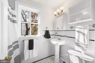 4 Rainey Ct, Philadelphia, PA 19103 - Photo 24