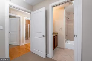 4300 Spruce St, Philadelphia, PA 19104 - Photo 8