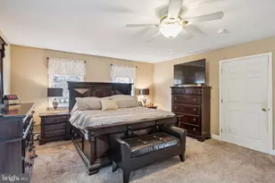 8110 Elberon Ave, Philadelphia, PA 19111 - Photo 22