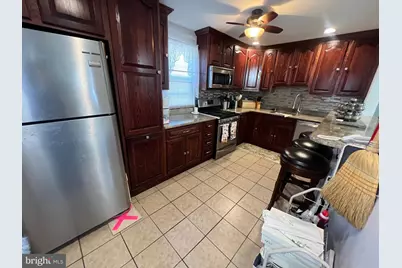 1117 Saint Vincent Street, Philadelphia, PA 19111 - Photo 14