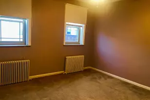 2041 S Bancroft St, Philadelphia, PA 19145 - Photo 10