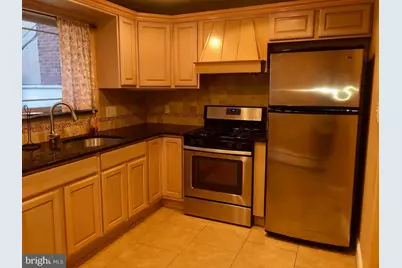 2041 S Bancroft Street, Philadelphia, PA 19145 - Photo 6