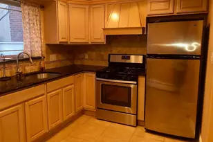 2041 S Bancroft St, Philadelphia, PA 19145 - Photo 6