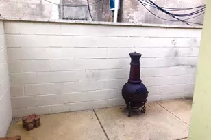 2041 S Bancroft St, Philadelphia, PA 19145 - Photo 18