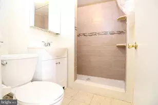 929 Spruce St, Philadelphia, PA 19107 - Photo 14