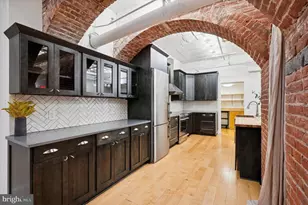 102 Church St, Philadelphia, PA 19106 - Photo 4