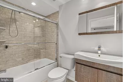 1341 S 20th Street #A, Philadelphia, PA 19146 - Photo 8