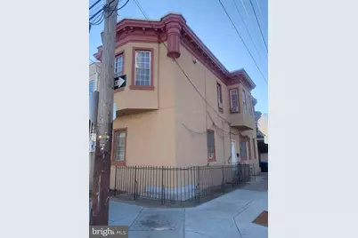 126 W Westmoreland Street, Philadelphia, PA 19140 - Photo 2