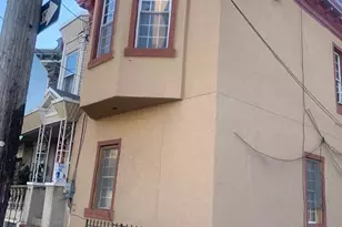 126 W Westmoreland St, Philadelphia, PA 19140 - Photo 4